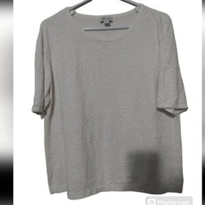 The Tog Shop White Textured Blouse Short Sleeve Sweater Womans Sz XL